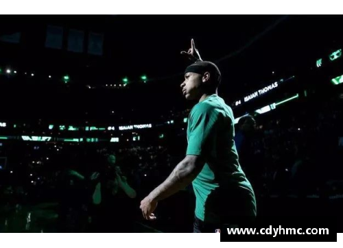 他是谁NBA的超级明星 球场上的传奇与风云人物揭秘